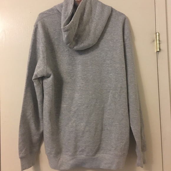 iZombie Sweatshirt (Netflix Show) - Picture 2 of 2